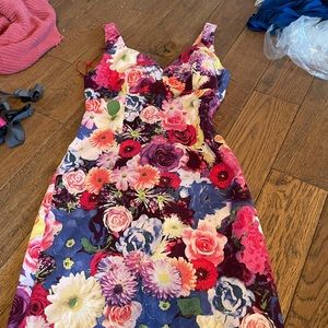 Guess sundress lots of stretch